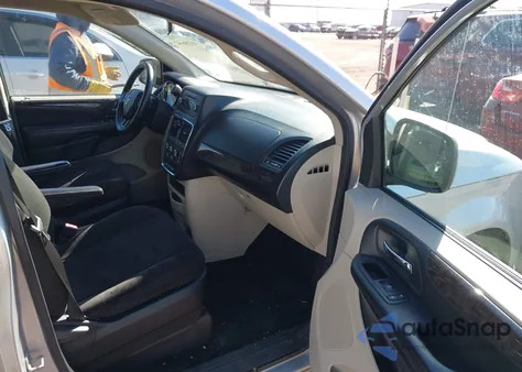 2011 Dodge Grand Caravan Mainstreet from USA, damaged, VIN 2D4RN3DG1BR756112